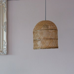 L size) Bamboo Pendant Light, Hanging light, Bamboo Lamp, Room lights, Outdoor lights, Ceiling lights, Kitchen light, Woven Bamboo Lighting