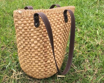 leather handles, seagrass bag, Shoulder Bag, leather handbag, Womens Leather Bag, beach bag, handmade basket with leather handles
