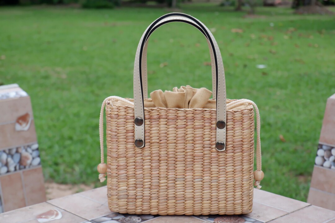 Handwoven Water Hyacinth Bag: Leather Handle Straw Tote - Etsy