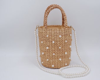 pearl straw bag, woven bag with pearl decoration around the bag, beaded straw bag, bridal Bag, wrist bag