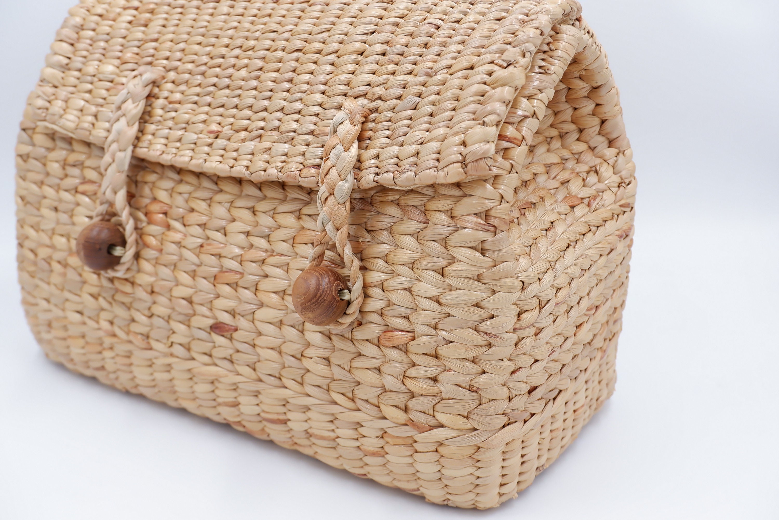 Handwoven Water Hyacinth Beach Bag: Large Straw Tote - Etsy