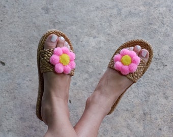 Flower Sandals, Bacheloreete Slippers, Wedding Sandal for Bride, Greek Sandals, Beach Sandals, Rafffia Shoes, Party Sandals