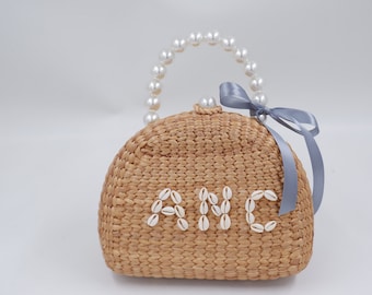 Bride & Babe Bachelorette Bags with shell Personalized Beach Bags for Girls  Summer Hobo Bag for Bride pearl handbag Straw bag Seagrass bag