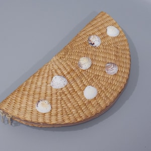 Shell Straw Clutch Bag, Vintage women straw clutch bag,
