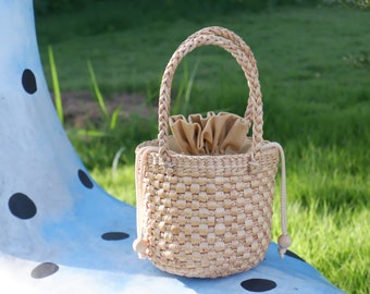 flower girl basket , Straw basket, Bucket bag, seagrass bag, straw handbag, wicker bag, bridal party gifts