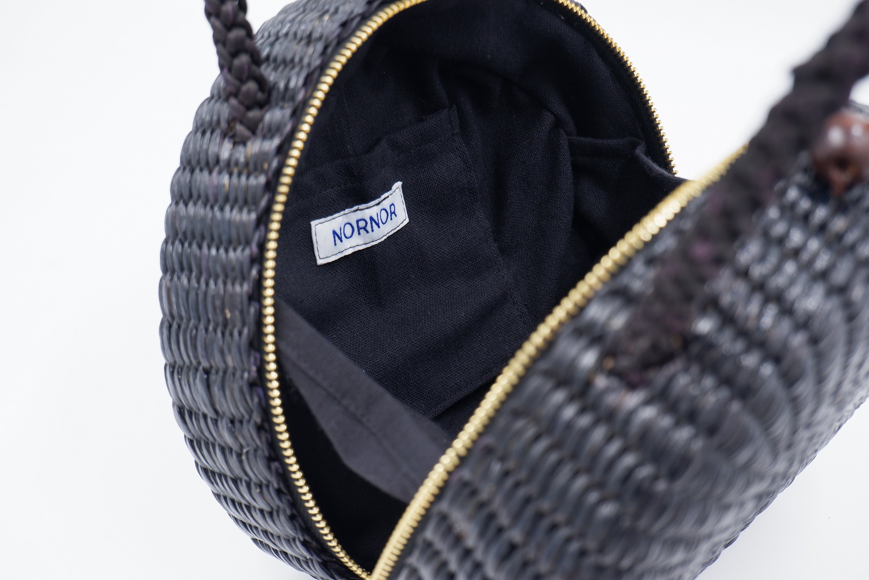 Black round straw bag deals