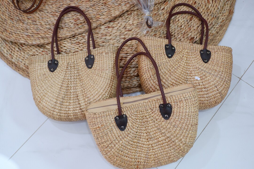 XL Water Hyacinth Straw Tote Bag: Woven Beach Bag With Zipper - Etsy