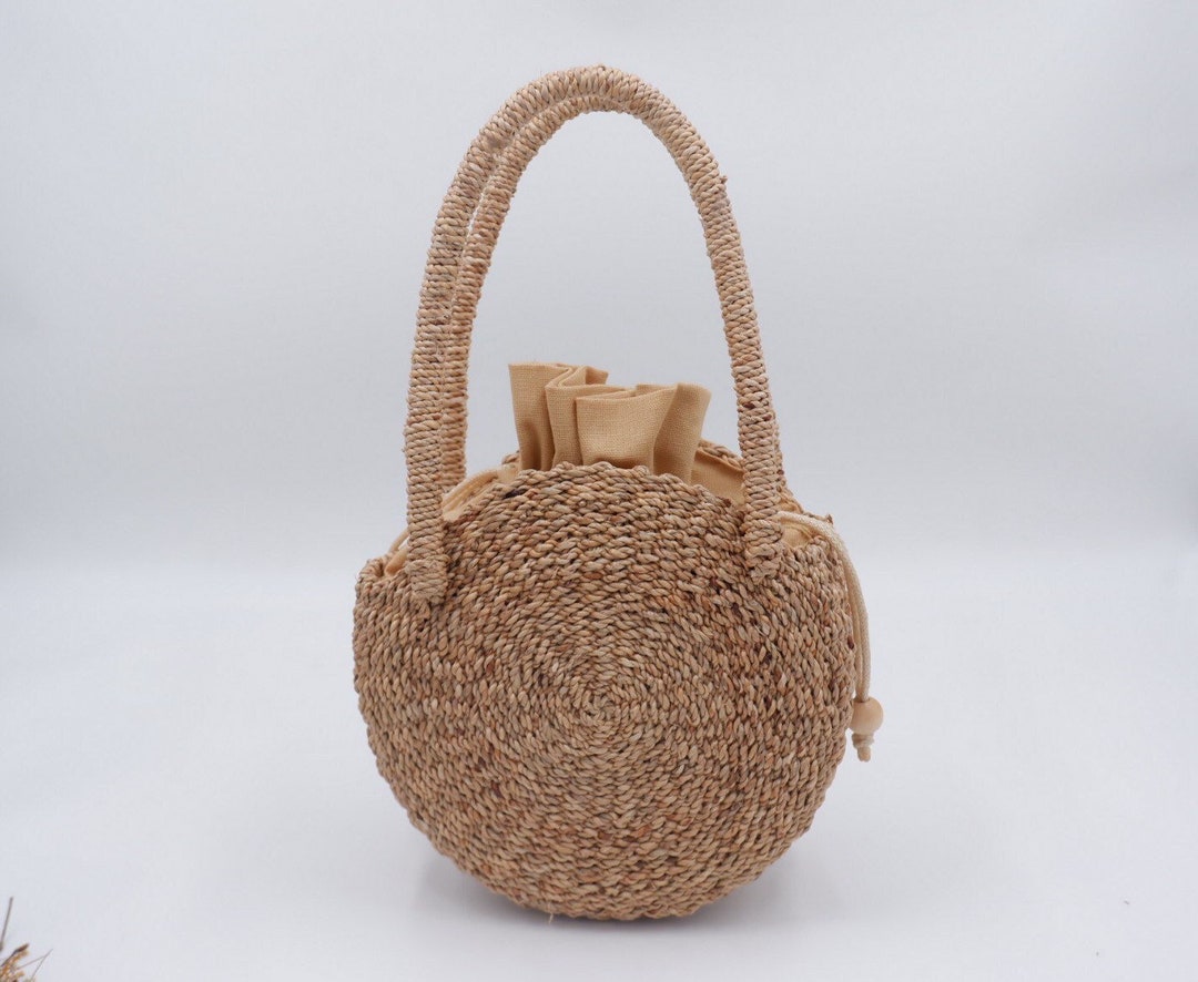 Round Water Hyacinth Bag: Woven Straw Beach Bag - Etsy