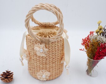 Bucket Bag for women, Bridesmaid Gift, Wedding Favors, Bridal Party Gifts, Water hyacinth Bag, Summer Beach Bag, Cylinder bag