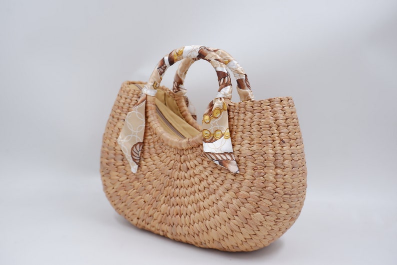 Women handbag straw basket, Straw beach bag, Welcome Favor Bag, Bachelorette Party Bags image 2