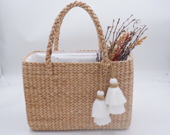Vintage Water Hyacinth Basket with Tassel: Woven Farmhouse Decor
