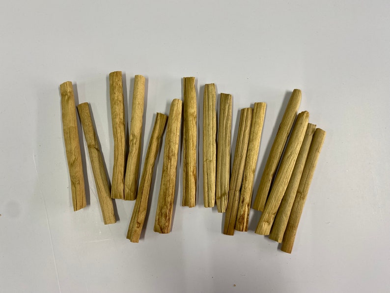 15 Pieces Seagrass Chews for Chinchillas and Rabbits, Water Hyacinth Plait Chew Toys Small Pets