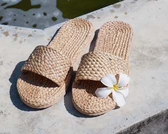 Beach Sandals, Water Hyacinth Sandals, Seagrass Slippers, Barefoot, Beach wedding shoes,  Straw Sandal, Raffia shoes, Greek sandals