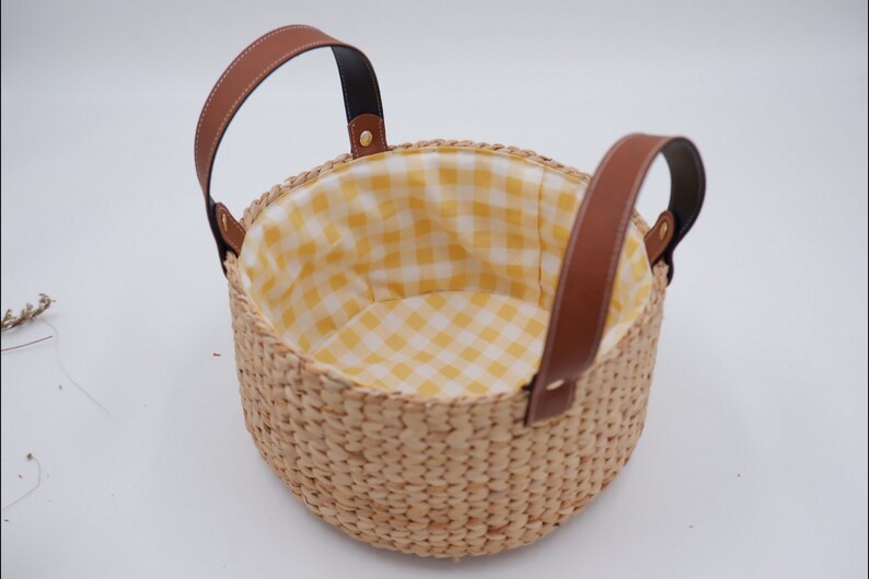 Fruit basket with leather handle, Picnic Basket, Kitchen Decor, home decor, bread basket, vegetable basket, kitchen basket, gift basket yellow