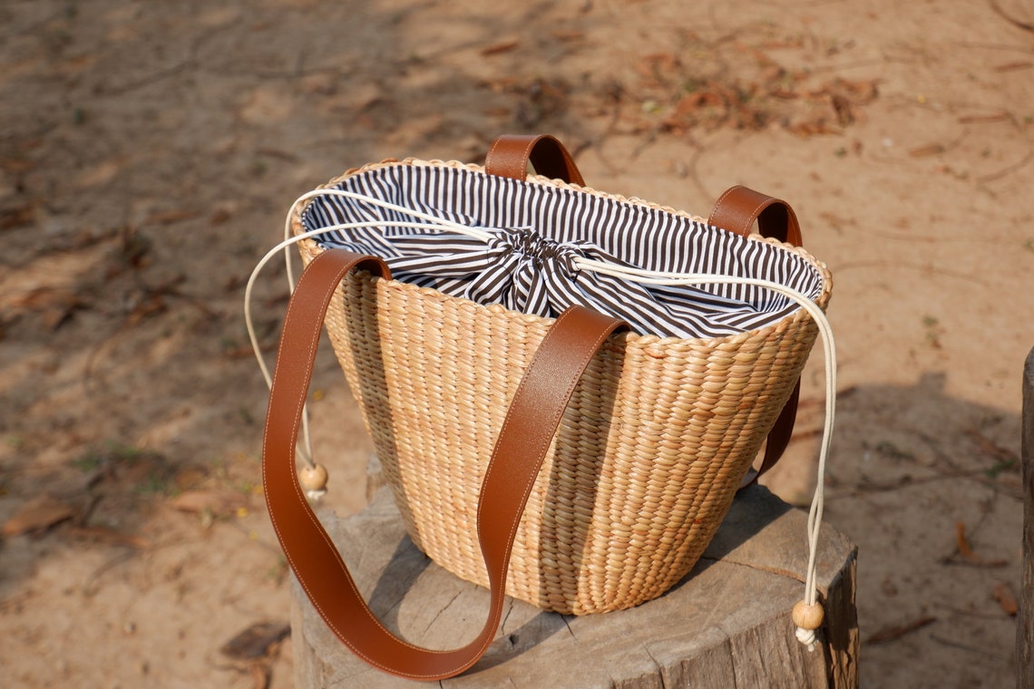 Handwoven Water Hyacinth Straw Bag: Leather Handle Beach Tote - Etsy