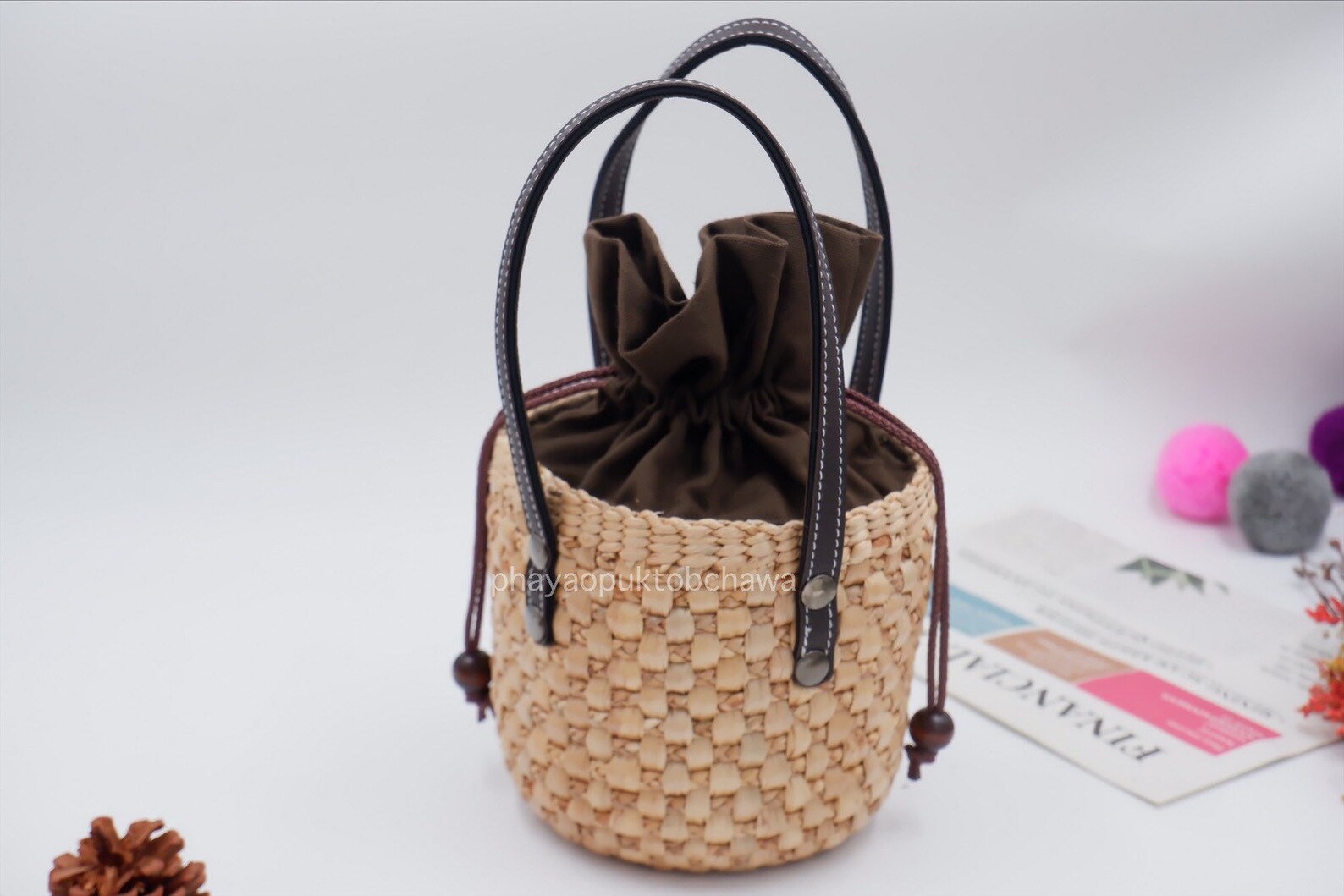 Water Hyacinth Bucket Bag: Straw Beach Bag With Leather Handle - Etsy