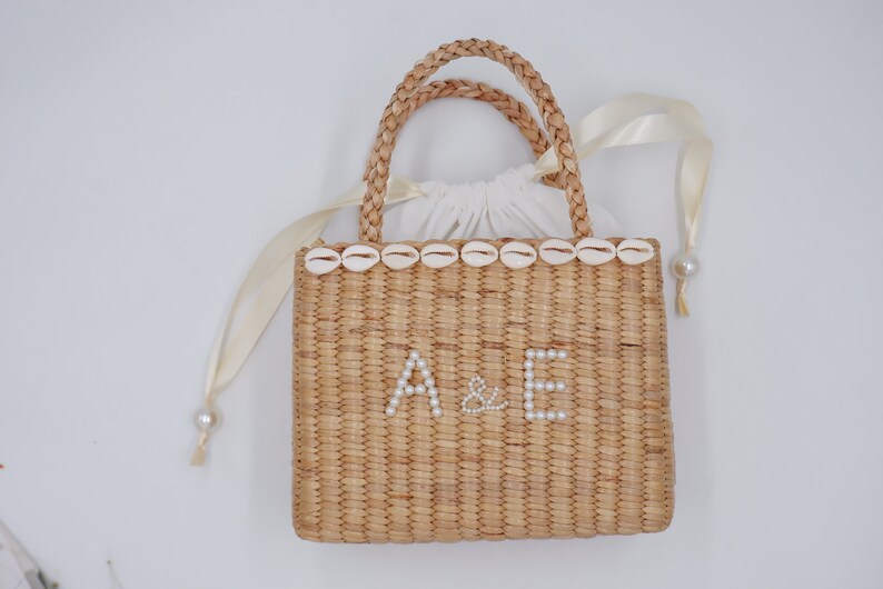 bride pearl bag, Personalized Bride Pearl bag, beach bag with shell image 6