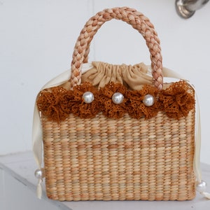 monogrammed bag, straw bag, wedding tote bag,Bridesmaid Gifts, Beach Bag, Seagrass Bag, Water hyacinth basket