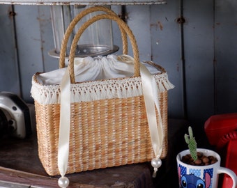 Tote Bag with Tassel Trim, Straw Beach Bag, Gift bag, Boho Straw Handbag