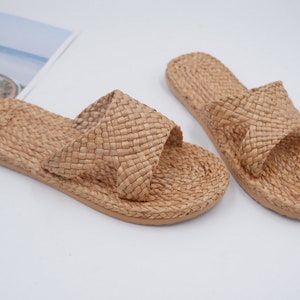 Bohemian Slippers, Hotel Sandals, Straw Sandals, Greek Bridal, Bohemian, Raffia Shoes, Slippers wedding party gift, Straw Slippers