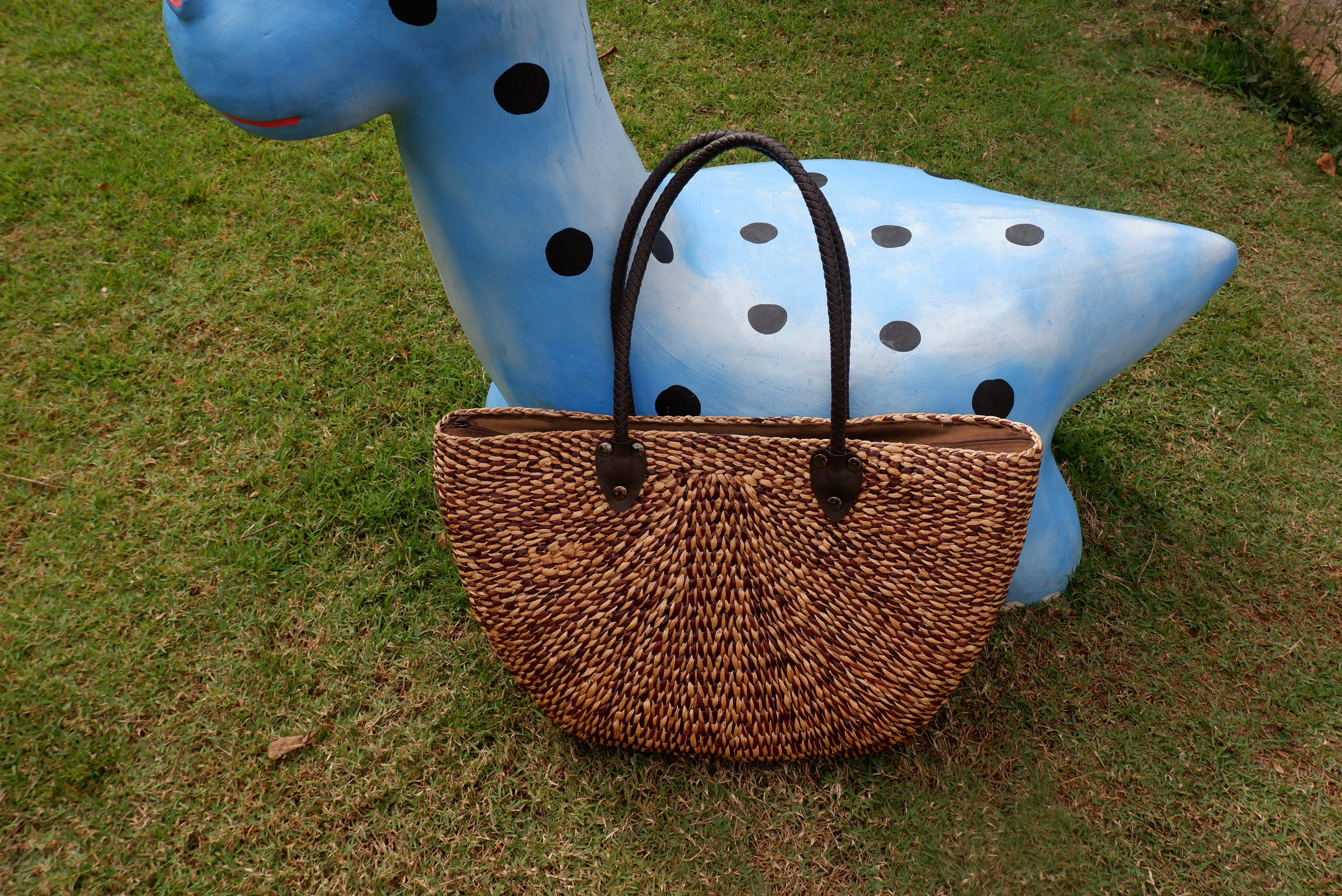 Extra Large Woven Tote Bag: Water Hyacinth Straw Beach Bag - Etsy
