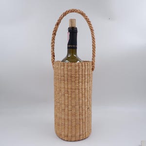 woven wine bottle holder, wicker bottle holder, wine racks, wine storage