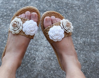Blumen Hochzeit Sandalen: Wasserhyazinthe Brautstrand Schuhe