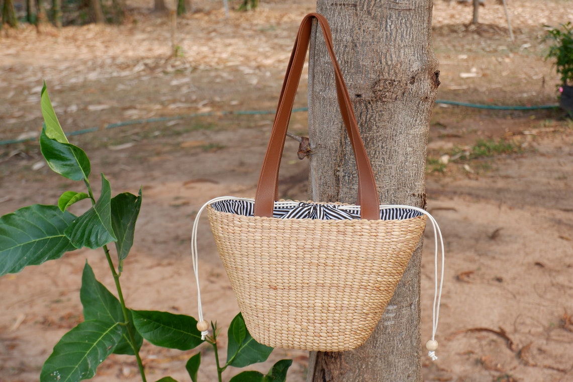 Handwoven Water Hyacinth Straw Bag: Leather Handle Beach Tote - Etsy