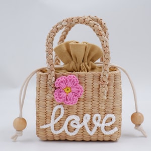 Personalized Straw Girl&#39;s Purse: Flower Girl Gift