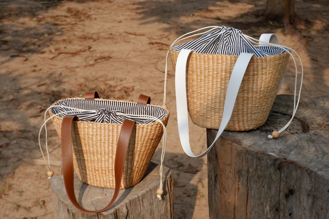 Handwoven Water Hyacinth Straw Bag: Leather Handle Beach Tote - Etsy