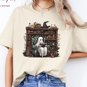 Retro Ghost Reading Books T shirt, Librarian Ghost Halloween, Halloween Teacher Shirt, Halloween Shirt, Teacher Gift, Boo School, H30