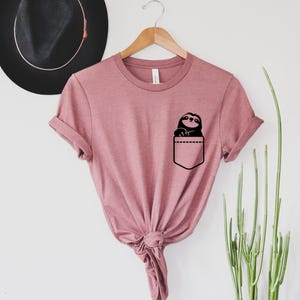 Camiseta Modo Perezoso, Camiseta Perezosa, Camiseta Perezosa, Camiseta Estado de Ánimo Perezoso, Camiseta de Animales, Camiseta Modo Perezoso Activado, Camiseta de Perezoso Unisex, Camiseta de Entrenamiento, M498 imagen 2