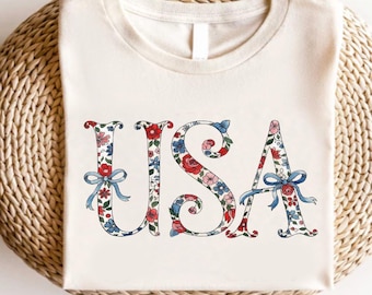 Floral USA Shirt, Patriotic Letter Tee, 4th of July Shirt, USA Flower Graphic Tee, Memorial Day Shirt, Cute America Shirt, Summer Tee, M205