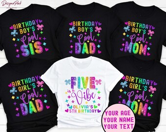 Chemises phosphorescentes d'anniversaire personnalisées, chemise d'anniversaire personnalisée avec nom et âge, t-shirt de fête phosphorescent HBD, t-shirts de fête de famille lumineux personnalisés, B25
