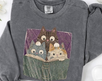 Comfort Colors Cat Book Sweatshirt, Book Lover Gift Shirt, Reading Cats Tee, Librarian Shirt, Retro Cat Lover Tshirt, Book Club Shirt, M784