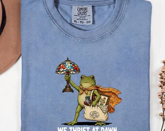 We Thrift At Dawn Comfort Colors Shirt, Funny Frog Meme Thrifting Tee, Vintage Flea Market Tee, Secondhand Shopper Sweatshirt, M774