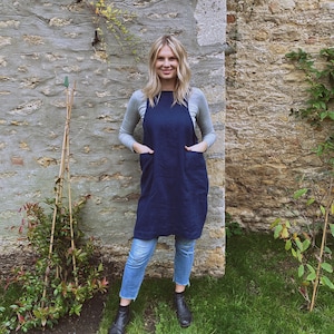 Linen Apron / Japanese Linen Apron / Crossback Apron /Pinafore /Linen tunic Apron /  Linen Pinafore / apron with Deep Pockets / bakers apron