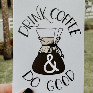 Kaffee trinken und Gutes tun Grußkarte