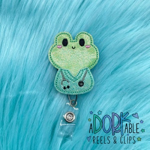 Frog Nurse Badge Reel, Badge Reel, ID badge, Badge Holder, Nursing Badge, RN Badge, Retractable Badge, Name Tag Holder