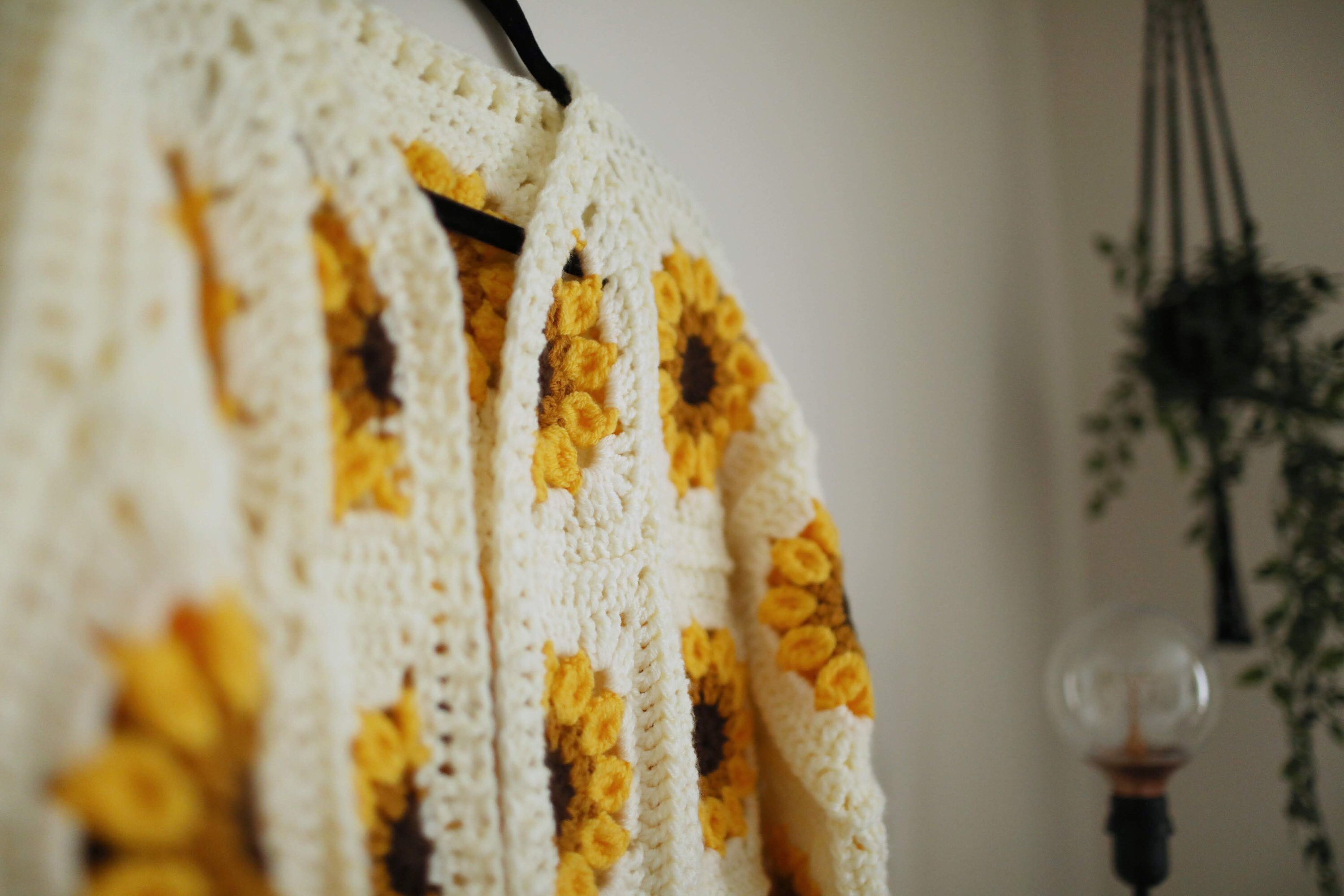 CROCHET PATTERN || Chunky Sunflower Cardigan || Large Size