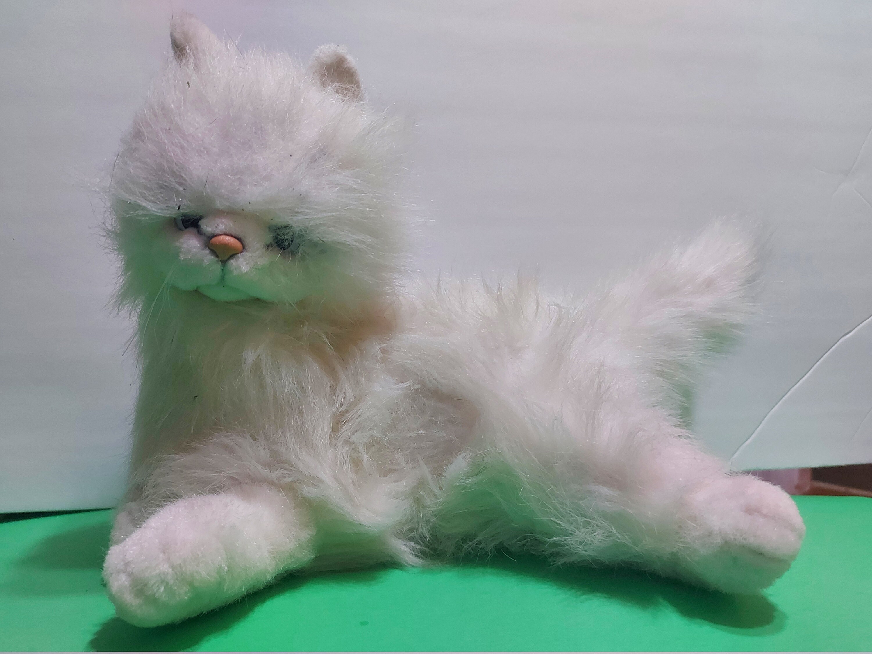 purring kitten stuffed animal