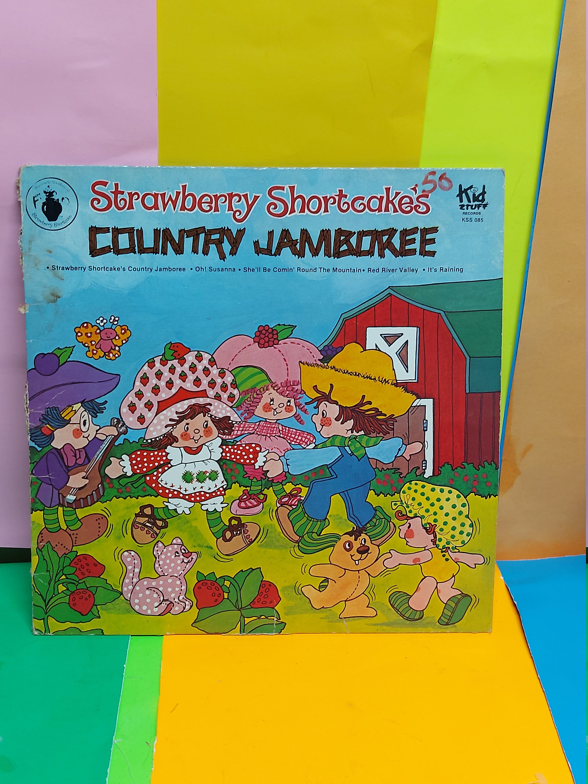 Vintage Children S Vinyl Record Strawberry Shortcake Etsy Vintage Children S Vinyl Record Strawberry Shortcake Etsy