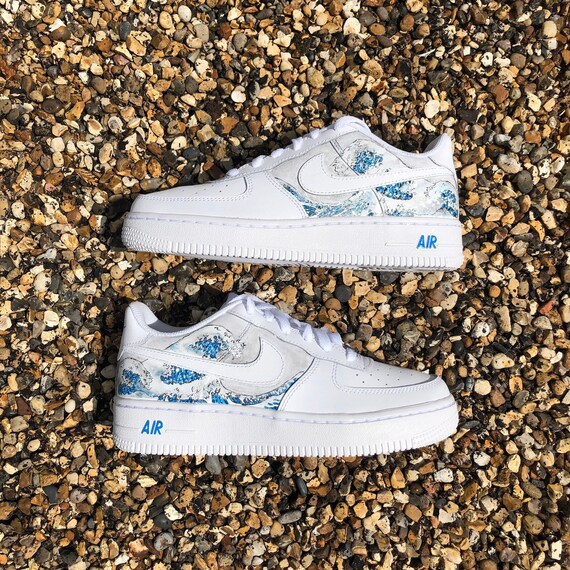 the great wave off kanagawa air force 1