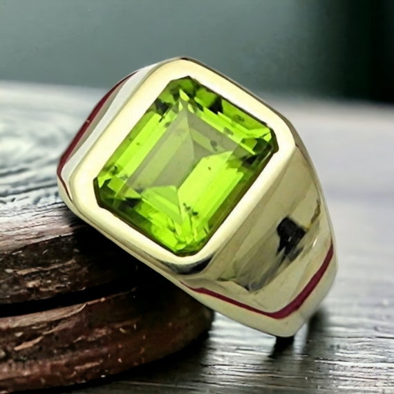 Green Peridot 10k Yellow Gold Men's Ring 1.24ctw - MWG012 | JTV.com