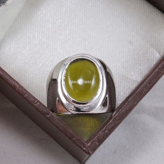 Mens vintage deals peridot ring
