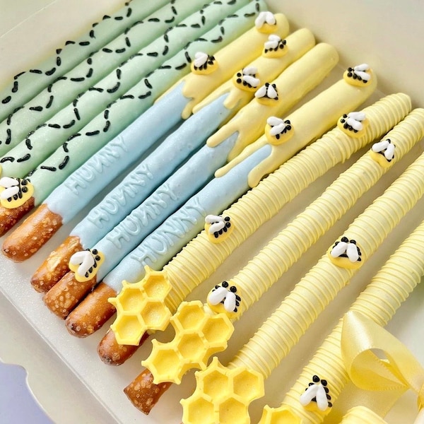 Bee Honey Bumble Bee Theme Chocolate Covered Pretzel Rods. For Parties, Dessert Table, Baby shower, Birthday, Gender Reveal/Winnie Pooh