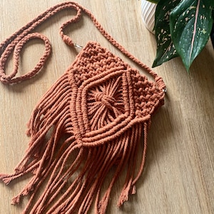 Macrame crossbody boho bag