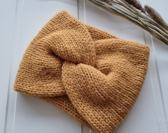 Knit Earwarmer | Twist Headband | Knit gift | Earwarmer | Knits for her | Knit Earwarmer