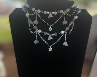 Pink/Green or Blue/White Flower Necklaces!
