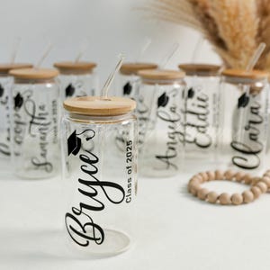 Personalized Graduation Cup With Lid, Graduation Iced Coffee Glass, Grad Cap Tumbler, Class of 2025 Gift, Custom Name Coffee Cup